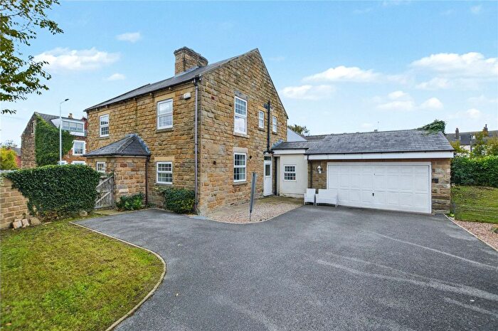 4 Bedroom Detached House For Sale In Wakefield Road, Rothwell, Leeds, West Yorkshire, LS26