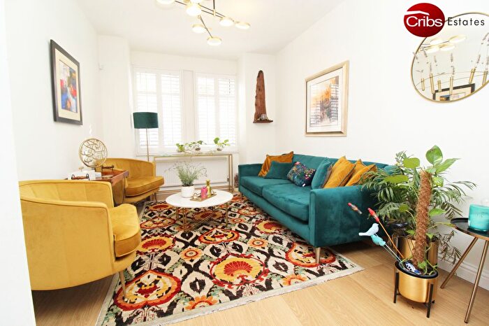 3 Bedroom Terraced House To Rent In London, SW19