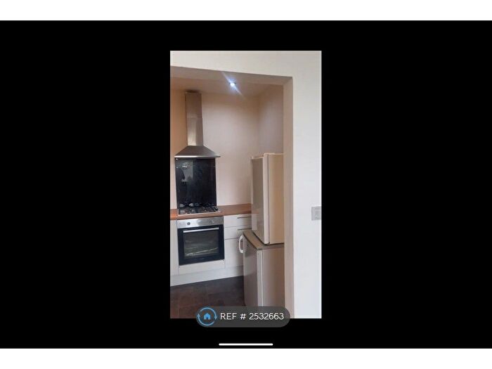 1 Bedroom Flat To Rent In St. James Street, Bacup, OL13