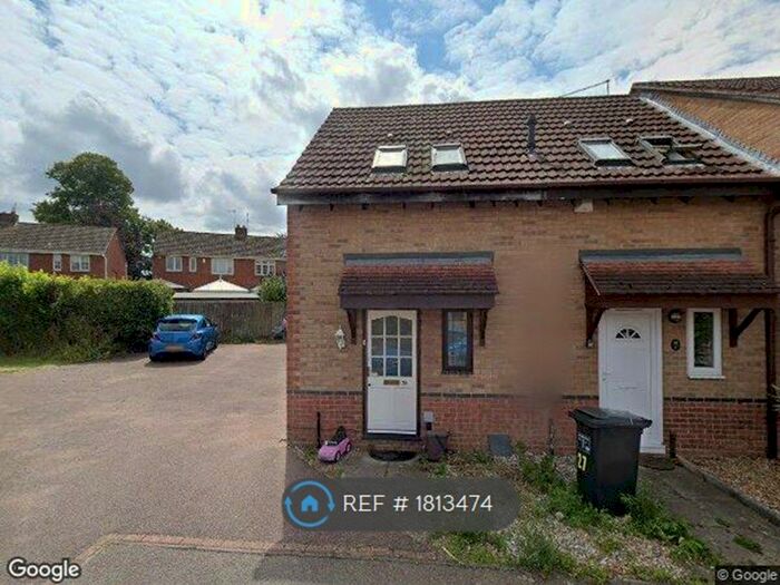 1 Bedroom End Of Terrace House To Rent In Marseilles Close, Northampton, NN5