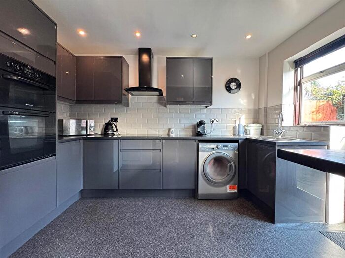 3 Bedroom Terraced House For Sale In Sandringham Close, Stanford-le-Hope, SS17