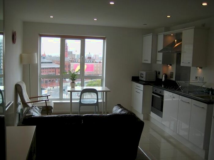 Studio To Rent In Masshouse Plaza, Birmingham, B5