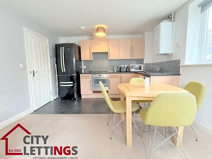 2 Bedroom Apartment To Rent In Marmion Road Nottingham, NG3
