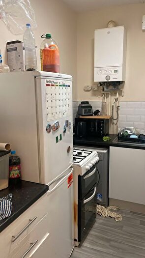 1 Bedroom Flat To Rent In Ceylon Road, Westcliff-On-Sea, SS0