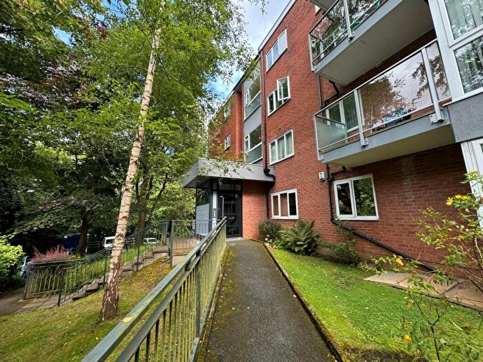 1 Bedroom Flat To Rent In Langham Court, West Didsbury, M20