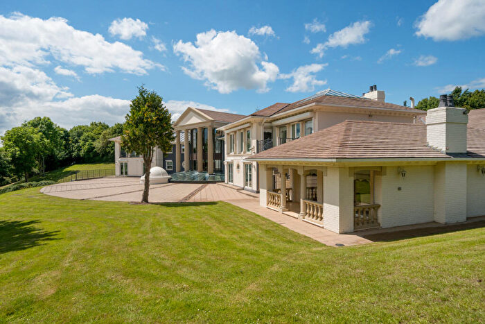 8 Bedroom Detached House For Sale In Sherbourne Hill, Warwickshire, CV35