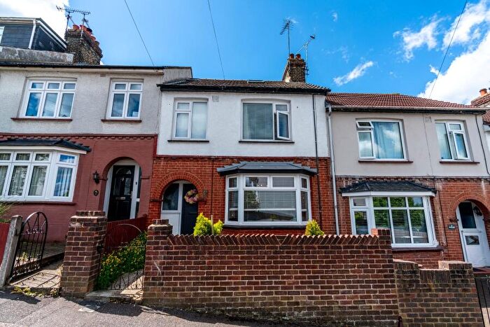 4 Bedroom Terraced House To Rent In Booth Road, Chatham, Kent, ME4