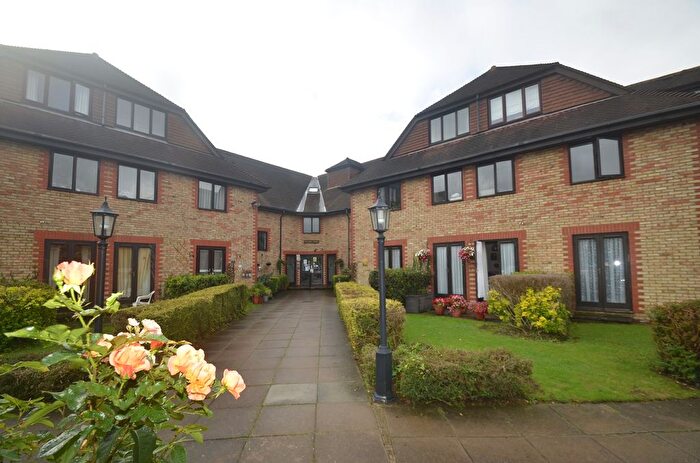 Property To Rent In Deer Park Way, West Wickham, Bromley, BR4