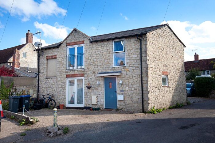 2 Bedroom House To Rent In Cross Cottage, The Quarry, Tisbury, SP3