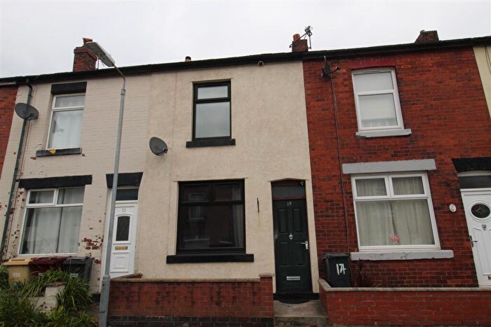 2 Bedroom Terraced House For Sale In Dale Street West, Horwich, Bolton, BL6