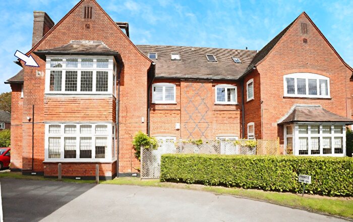 2 Bedroom Apartment For Sale In Hadham Road, Bishop's Stortford, Hertfordshire, CM23