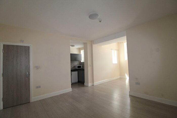 Studio To Rent In Lady Margaret Road, Southall, UB1