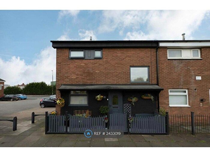 3 Bedroom End Of Terrace House To Rent In Rockley Gardens, Salford, M6