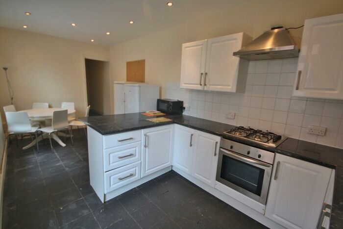 5 Bedroom Terraced House To Rent In Stretton Road, West End, Leicester, LE3