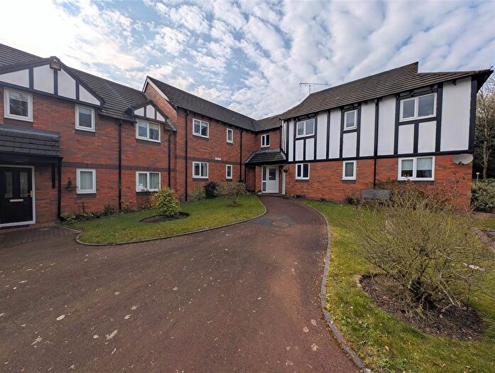 1 Bedroom Flat For Sale In Chestnut House, Brook Court, Sandbach, CW11