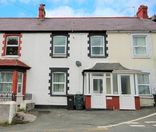 3 Bedroom Terraced House To Rent In Church Street, Glan Conwy, Colwyn Bay, LL28