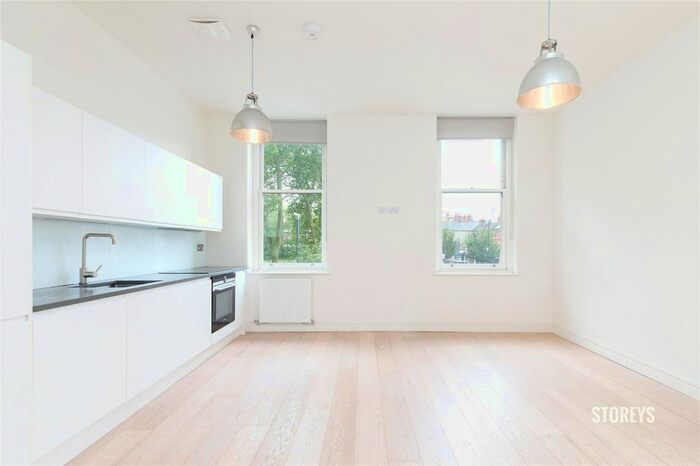 2 Bedroom Flat To Rent In Newington Green, London, N16
