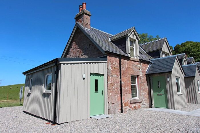 2 Bedroom End Of Terrace House To Rent In Farm Cottage, Dunballoch, Beauly., IV4