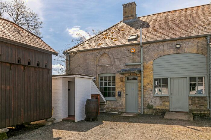 1 Bedroom Flat To Rent In Houghton, Stockbridge, SO20