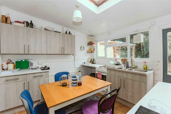 5 Bedroom Terraced House To Rent In Brighton Road, Redland, Bristol, BS6