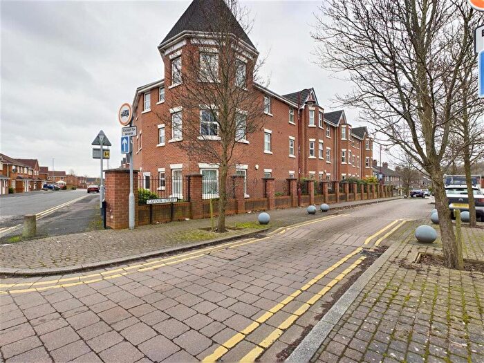 2 Bedroom Flat To Rent In Humbert Road, Etruria, Stoke-on-Trent, ST1