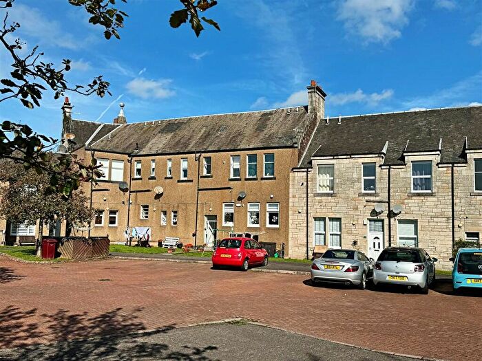 2 Bedroom Flat To Rent In Park Road, Hamilton, Lanarkshire, ML3