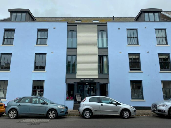 2 Bedroom Flat To Rent In Victoria Road, Dartmouth, TQ6