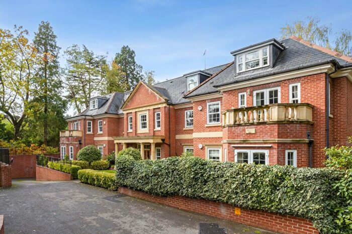 2 Bedroom Flat To Rent In Dry Arch Road, Sunningdale, Berkshire, SL5