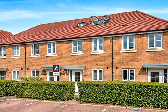 4 Bedroom Terraced House For Sale In Bowles Close, North Bersted, PO21