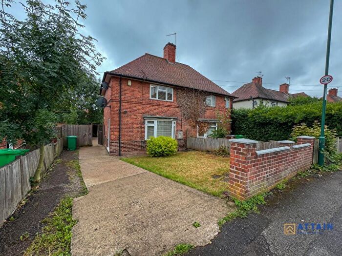 2 Bedroom Semi-Detached House To Rent In Minver Crescent, Nottingham, NG8