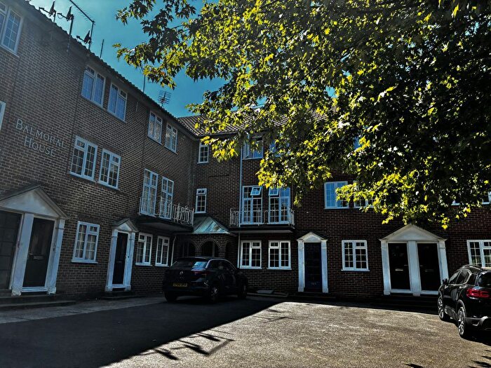 2 Bedroom Flat To Rent In Balmoral House, Westbourne, BH2