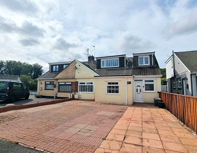 5 Bedroom Bungalow For Sale In Ton Teg, Pencoed, CF35