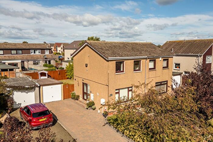 3 Bedroom Semi-Detached House For Sale In Westhaven Park, Carnoustie, DD7