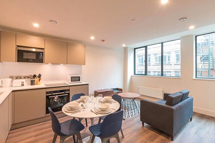 1 Bedroom Apartment To Rent In The Lightwell, Cornwall Street, B3