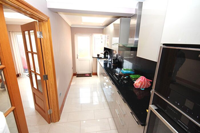 4 Bedroom Terraced House To Rent In Rosehill Gardens, Sudbury/Greenford, UB6