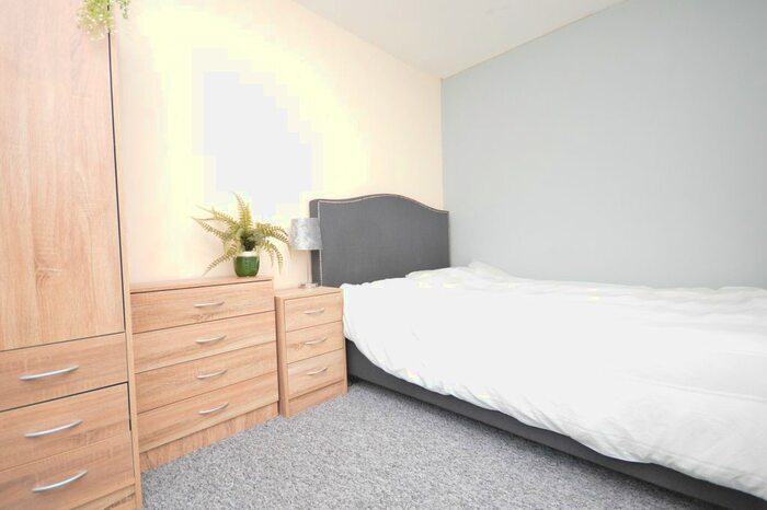 1 Bedroom Property To Rent In New Street, Desborough, Kettering, NN14