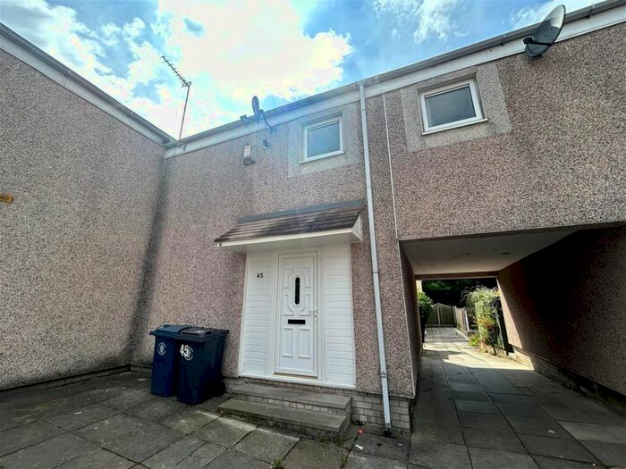 3 Bedroom End Of Terrace House To Rent In Fairhaven, Skelmersdale, WN8