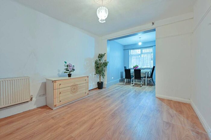 4 Bedroom Terraced House For Sale In Harrow Road, Wembley, HA9