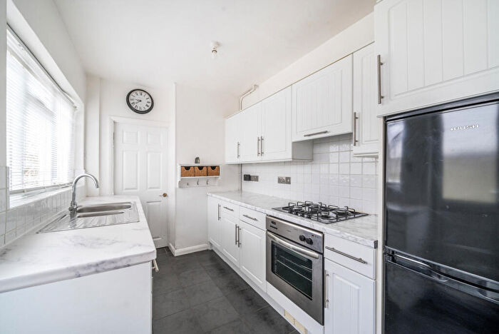 3 Bedroom Semi-Detached House For Sale In Woking Road, Guildford, GU1