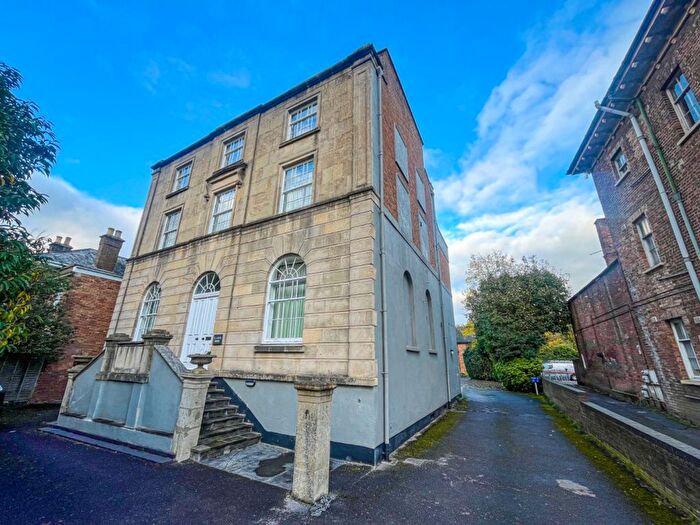 2 Bedroom Flat To Rent In Wellington Road, Taunton, TA1