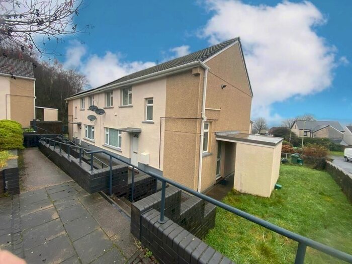 1 Bedroom flats to rent in Aberdare, CF44, Rhondda Cynon Taff