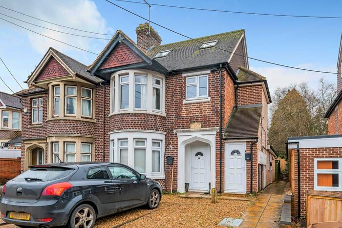 1 Bedroom Flat To Rent In Botley, Oxford, OX2