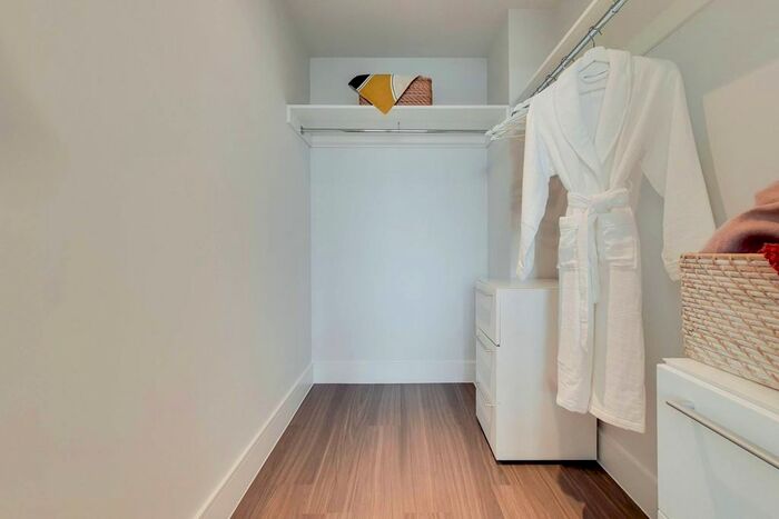 1 Bedroom Flat To Rent In Merrick Road, Southall, London, UB2