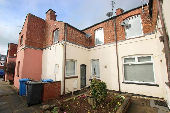 1 Bedroom Flat For Sale In Wardle Court, Kettering, Northamptonshire, NN16