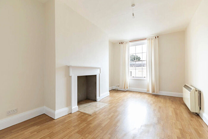 1 Bedroom Apartment To Rent In St Georges Place, Cheltenham, GL50