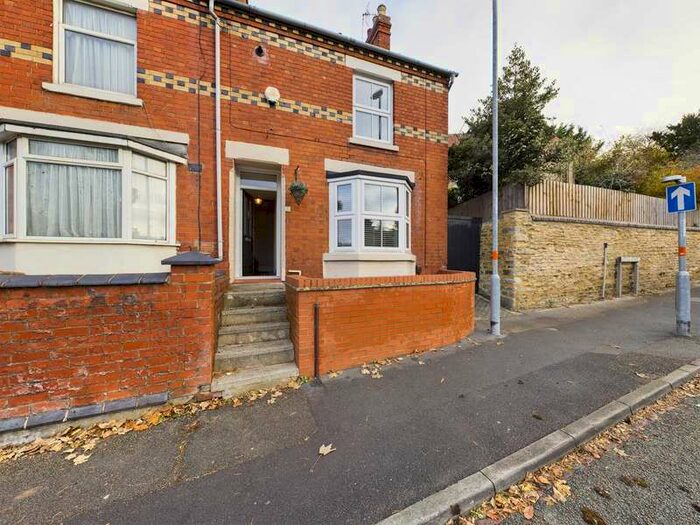 2 Bedroom End Of Terrace House To Rent In Little Street, Rushden, NN10