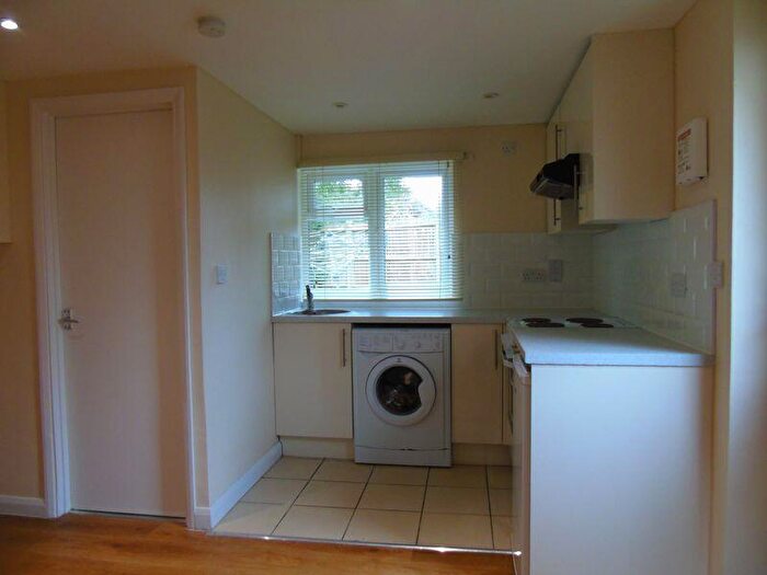 1 Bedroom Flat To Rent In John Buchan Road, Oxford, OX3