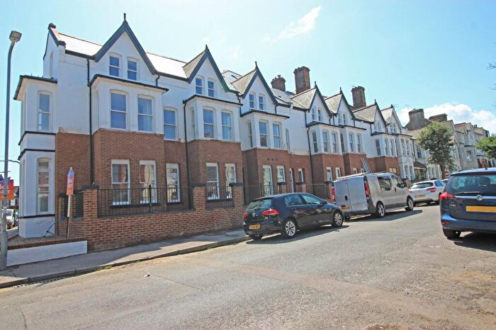2 Bedroom Flat To Rent In Norfolk Road, Margate, Kent, CT9