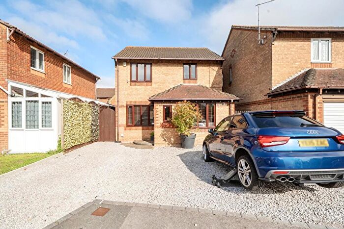 4 Bedroom Detached House For Sale In Hartwell Road, Anchorage Park, Portsmouth, PO3