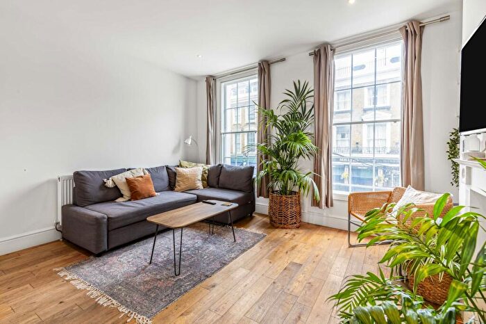 2 Bedroom Maisonette To Rent In Caledonian Road, London, N1